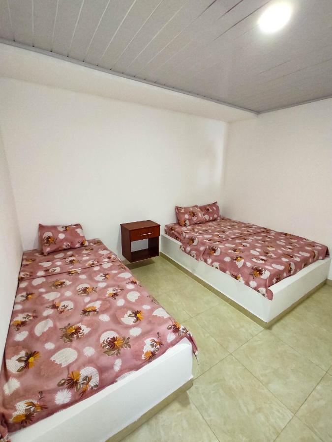 Hotel Central Fusa フサガスガ エクステリア 写真