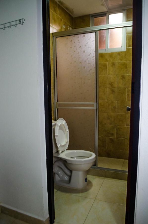 Hotel Central Fusa フサガスガ エクステリア 写真